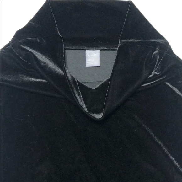 Black velvet skirt - Picture 2 of 2